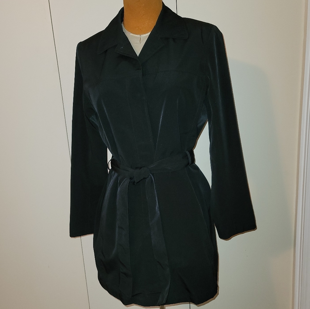 London Fog trench coat  Sz M